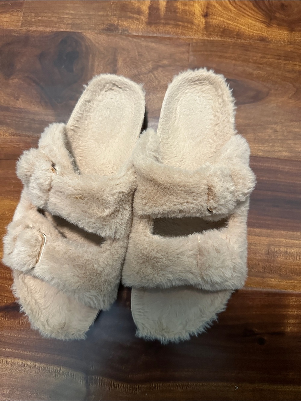 Plush Double-Strap Slider - Light Beige